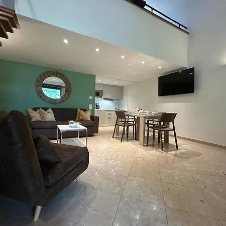 Casa Miraflores